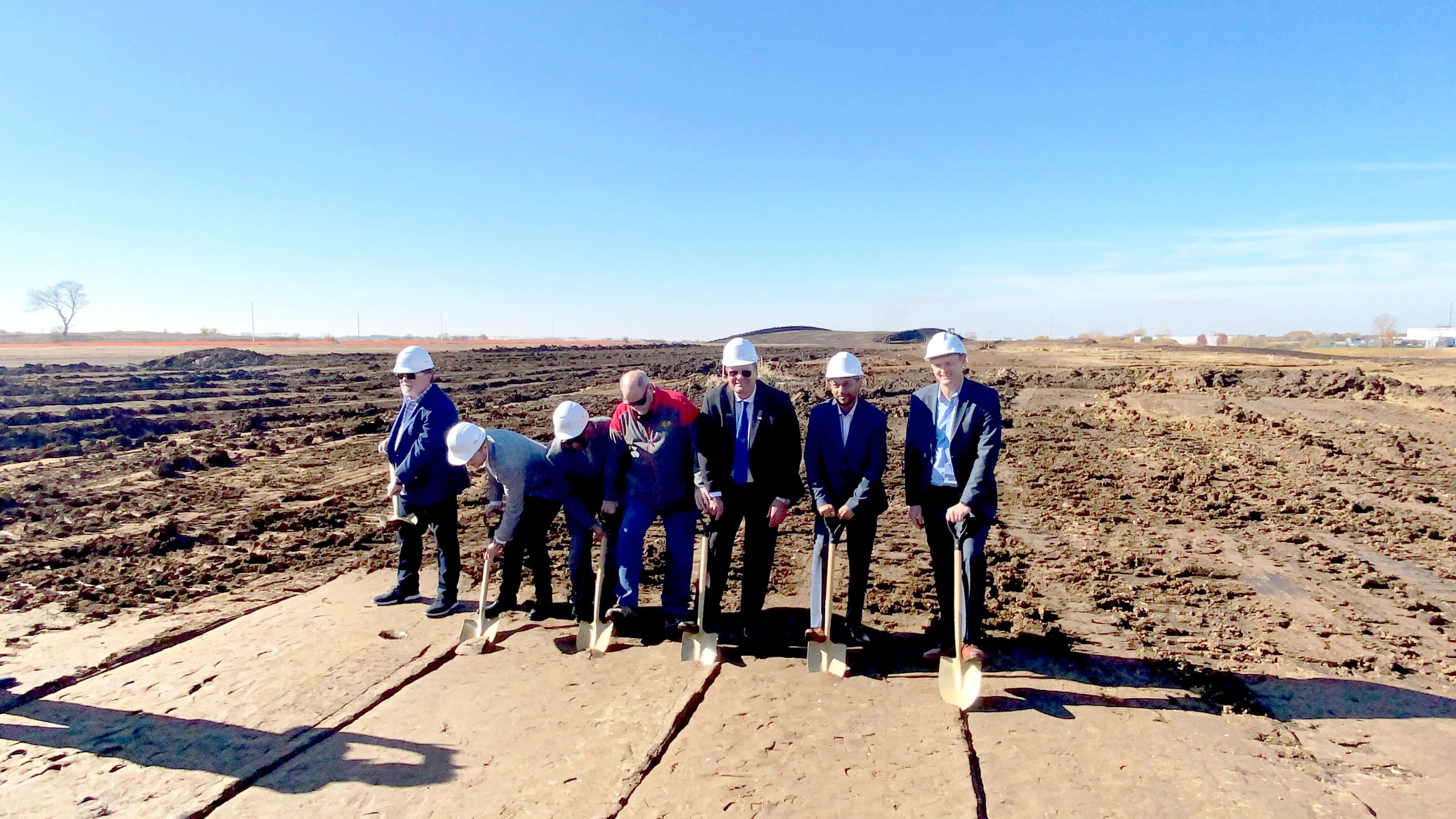 OM Group Breaks Ground on New Fuel Center Photo