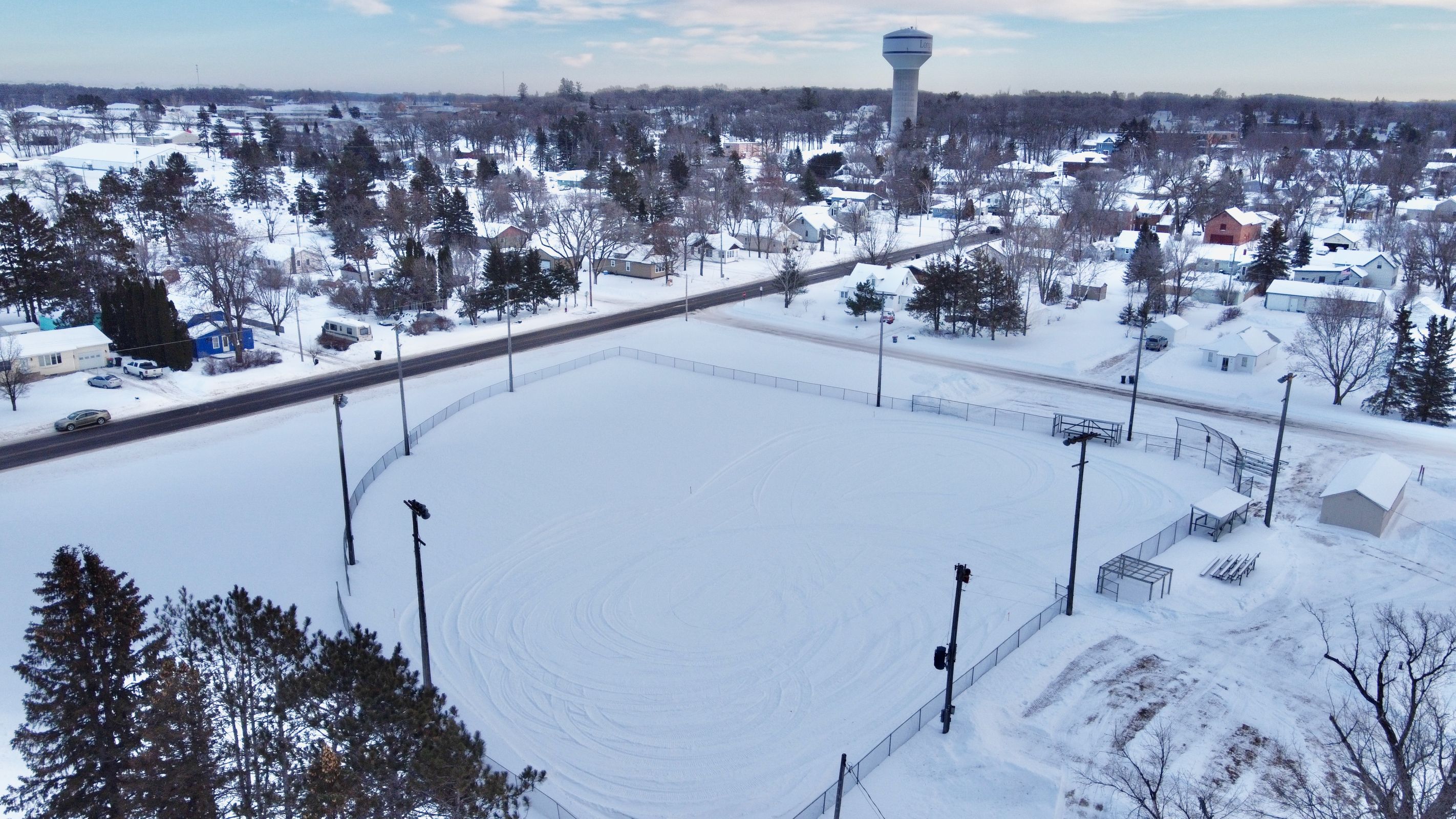 Click the Long Prairie’s very own Ice Skating Rink: Hot chocolate and a warming house welcome skaters during the winter season! Slide Photo to Open