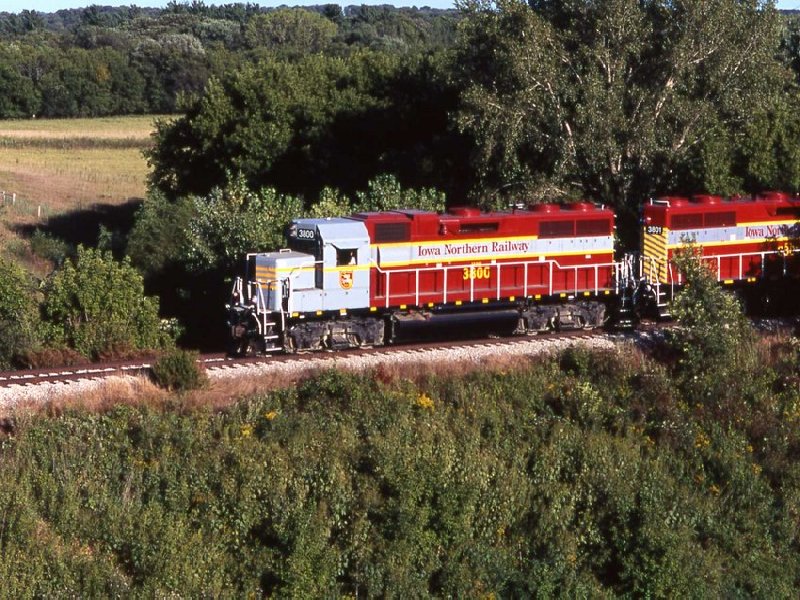 Winn-Worth Betco & The Iowa Northern Railway Company: On the fast track of development Photo