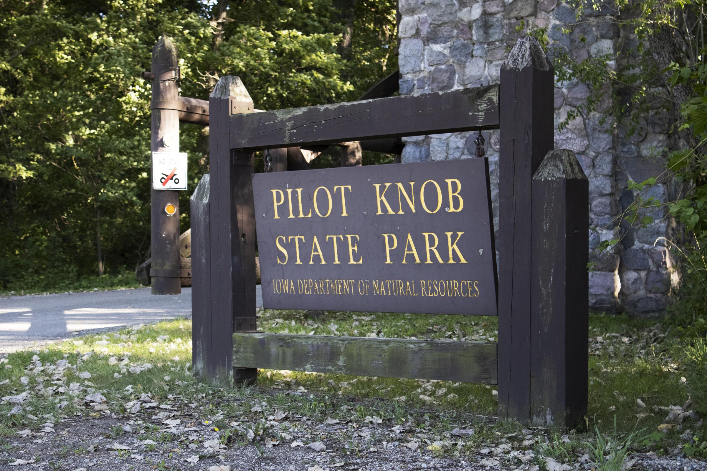 Pilot Knob State Park welcomes community to enjoy nature activities Main Photo