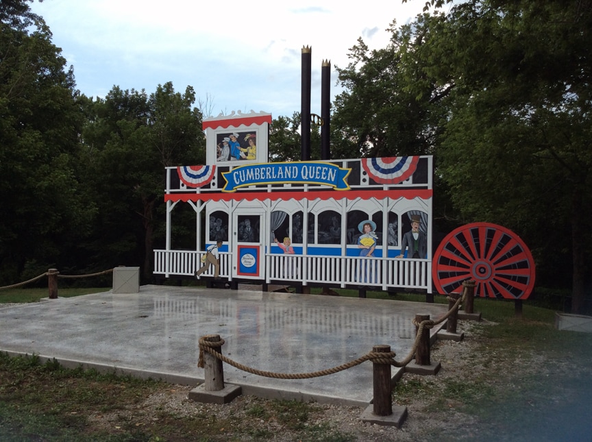 The Cumberland Queen Riverboat Revue Photo