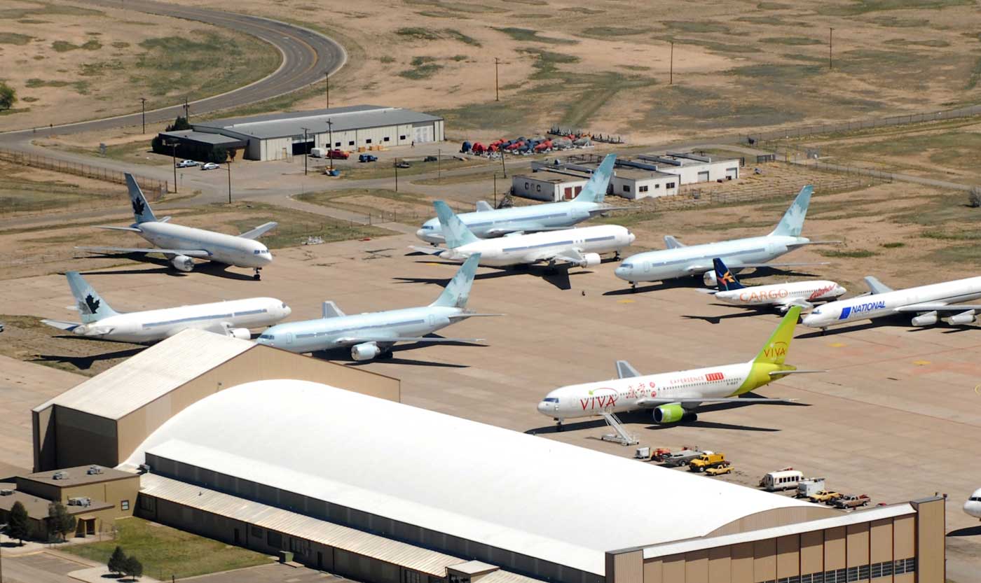 airplanes