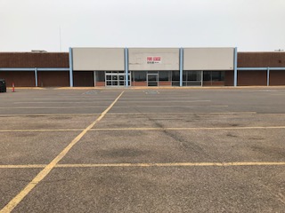 Main Photo For 614 S Lincoln Avenue - York Plaza
