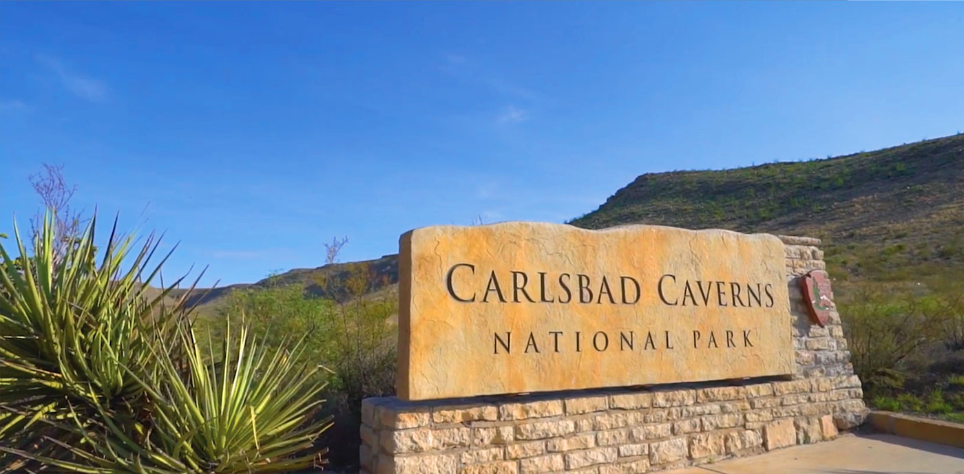 Carlsbad Caverns sign