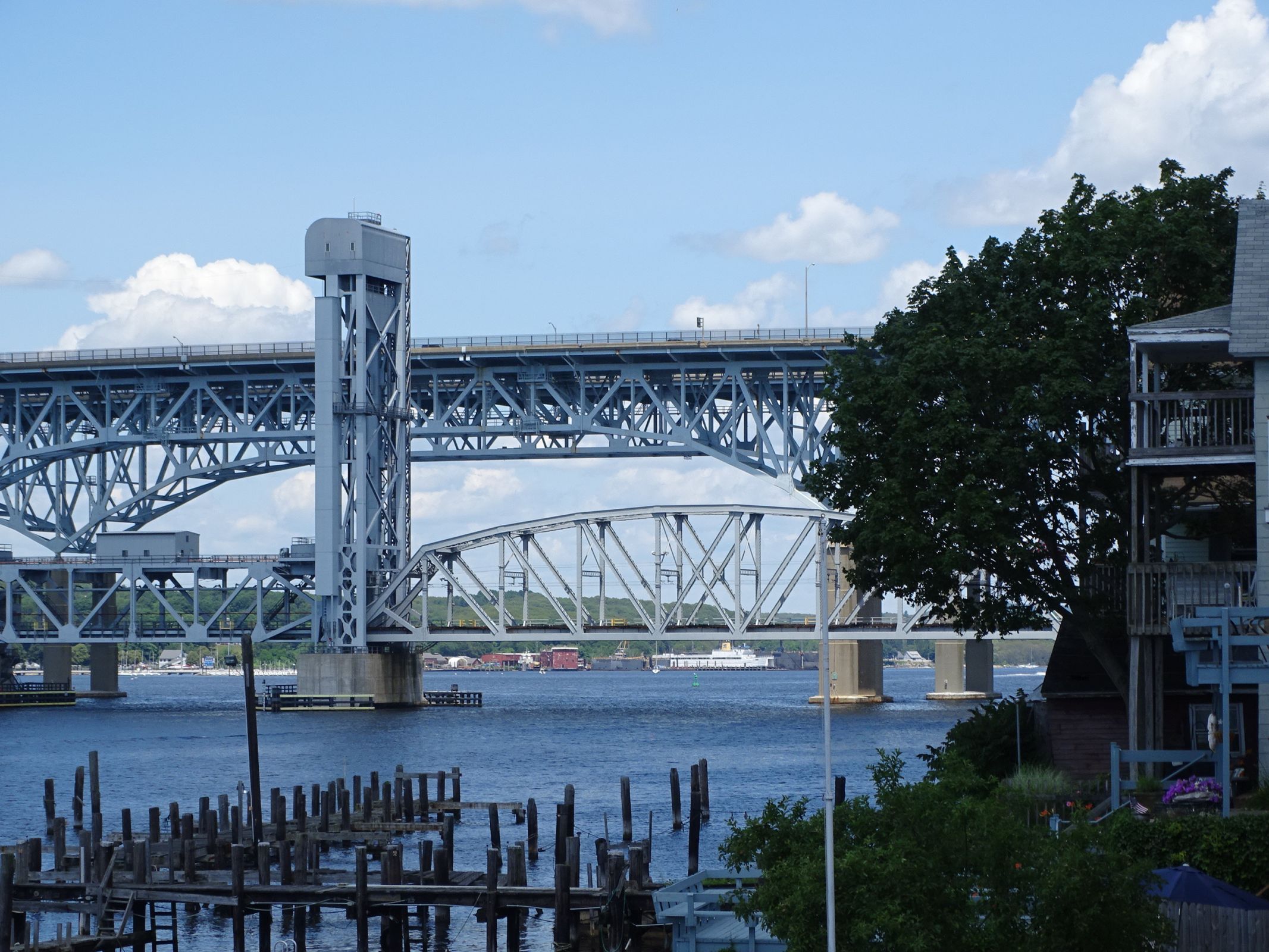 Gold Star Bridge receives $158 million for repairs Photo