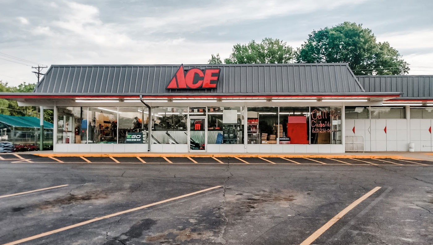 ace hardware store front